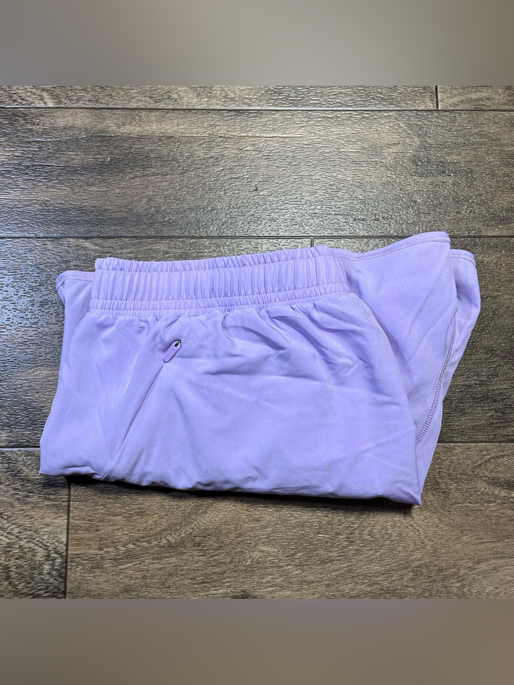 Alo Yoga Stride Shorts Womens Medium Purple Lined Athletic Running Elastic Waist - Picture 11 of 11
